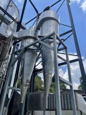 Τροφική ποιότητα SUS316L Προσαρμοσμένο στεγνωτήρα ψεκασμού με δύο φουσκάλες υγρού με αποτελεσματικότητα στεγνώσεως 70% για γάλα και σκόνη αυγών